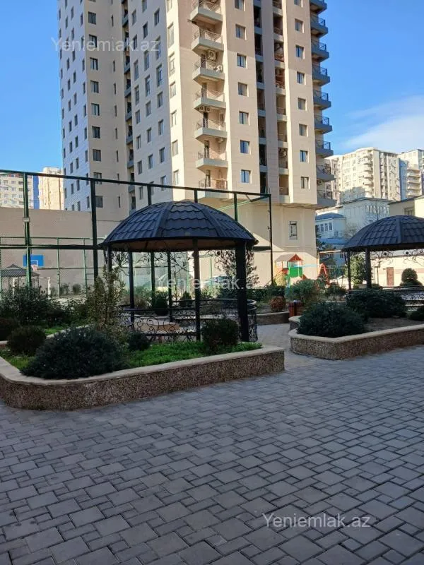 Satılır 2 otaqlı yeni tikili 75 m²