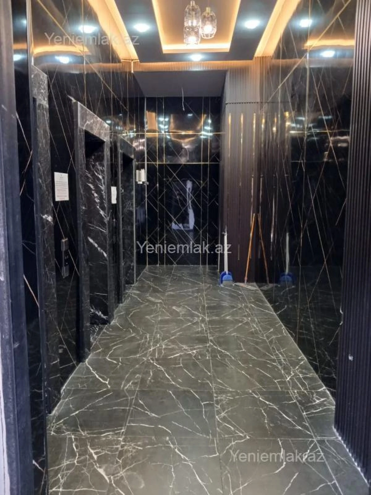 Satılır 2 otaqlı yeni tikili 75 m²