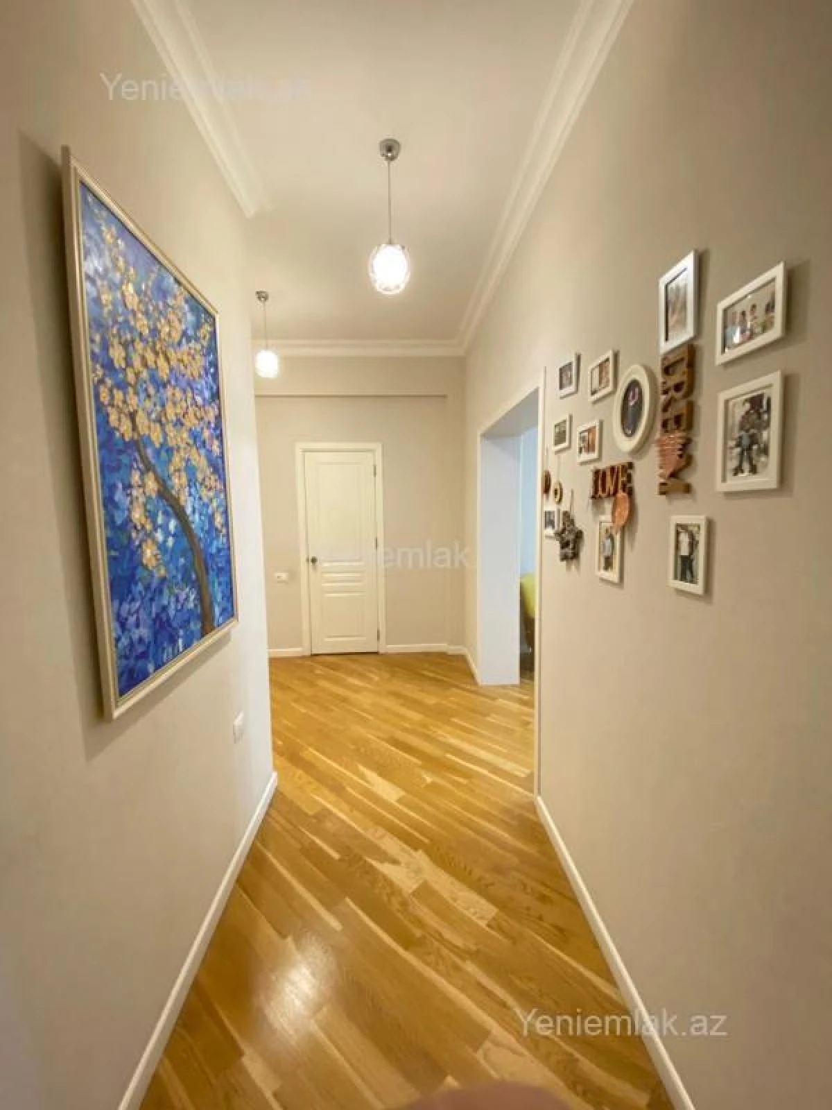 Satılır 3 otaqlı yeni tikili 125 m²