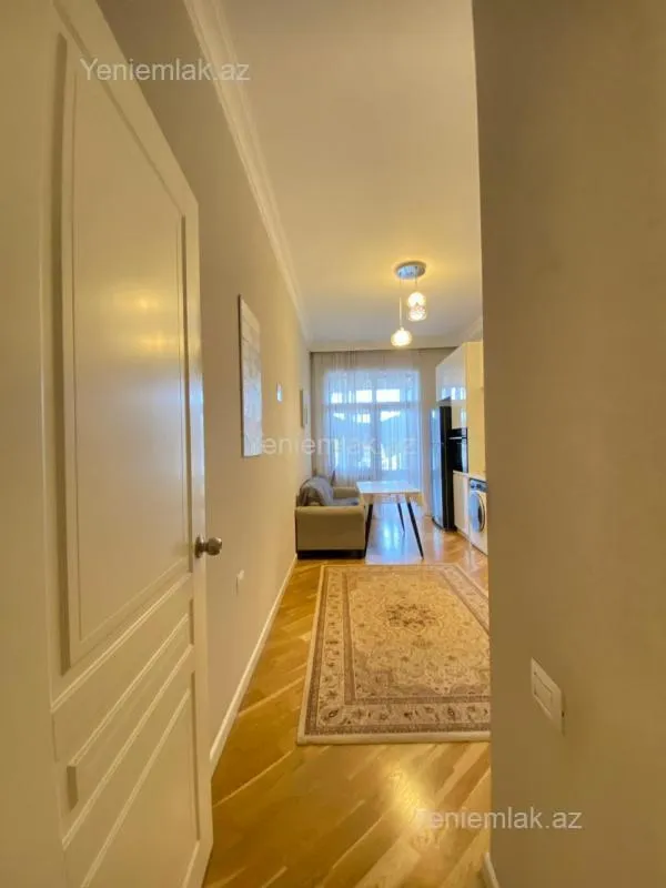 Satılır 3 otaqlı yeni tikili 125 m²