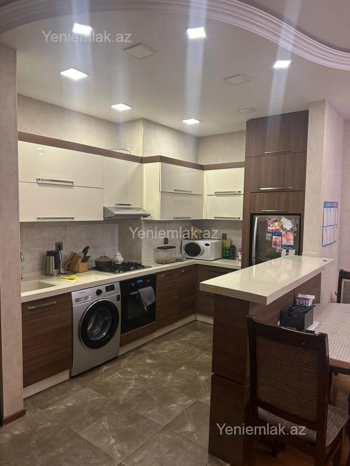 Satılır 3 otaqlı yeni tikili 80 m²