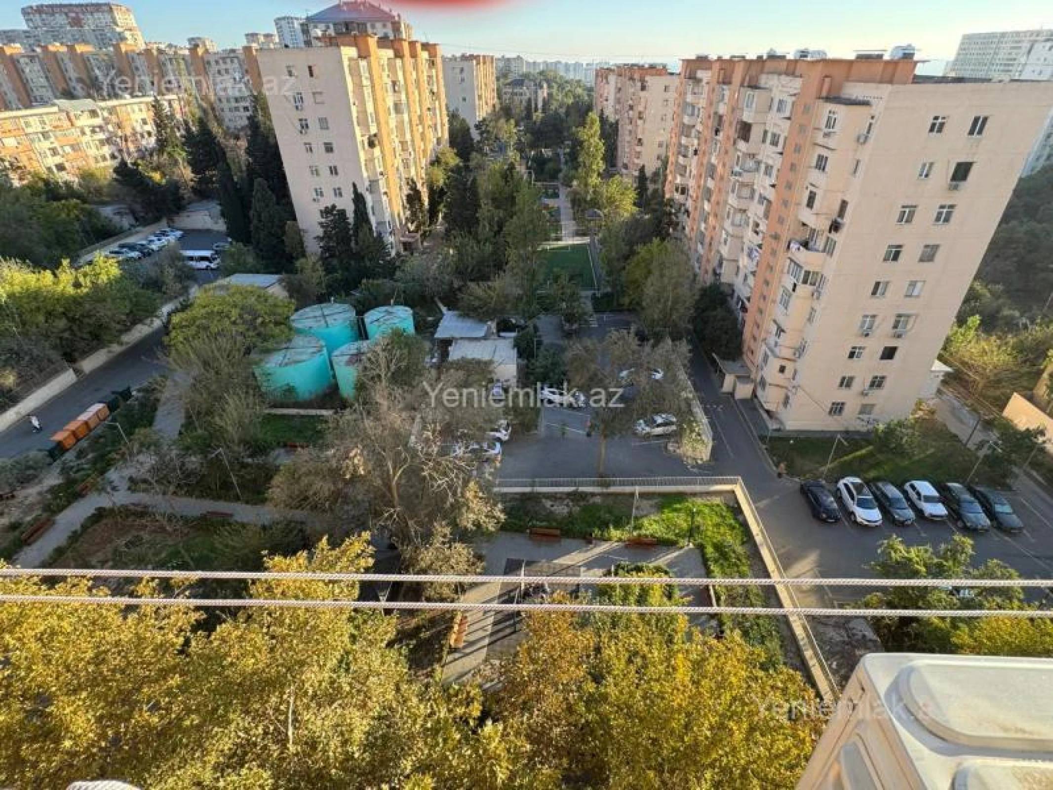 Satılır 2 otaqlı köhnə tikili 65 m²