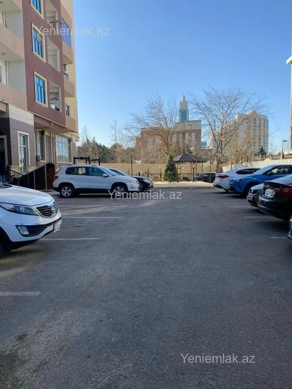 Satılır 3 otaqlı yeni tikili 105 m²