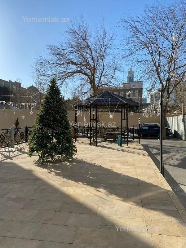 Satılır 3 otaqlı yeni tikili 105 m²