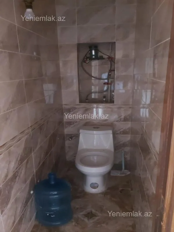 Satılır 5 otaqlı köhnə tikili 120 m²