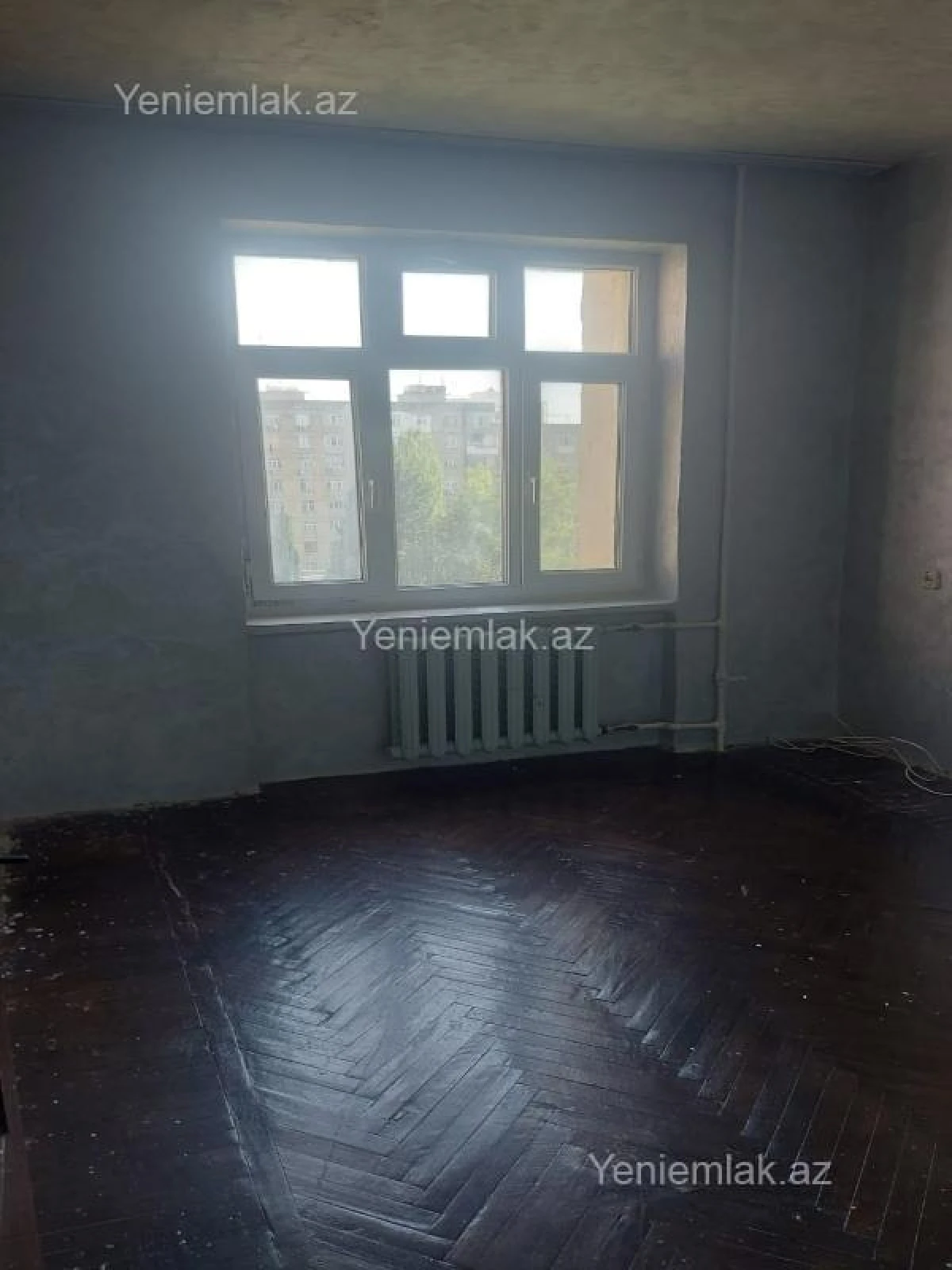 Satılır 5 otaqlı köhnə tikili 120 m²