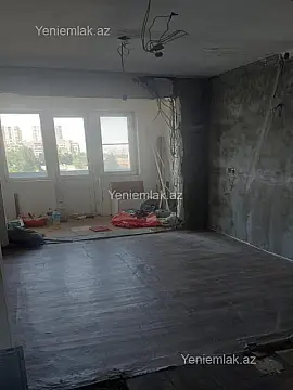 Satılır 5 otaqlı köhnə tikili 120 m²