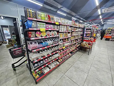 Satılır 1 otaqlı obyekt 931 m²