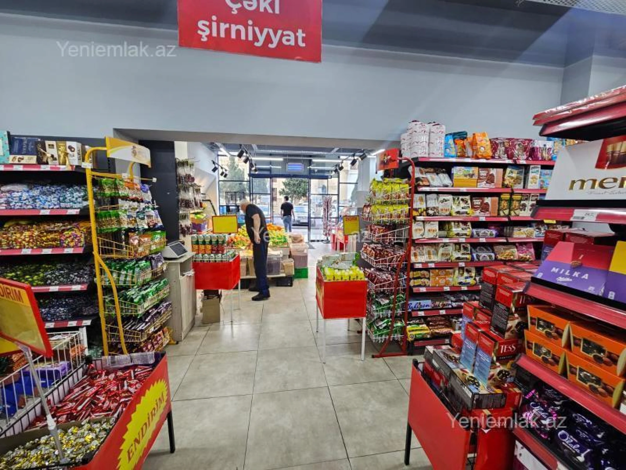 Satılır 1 otaqlı obyekt 931 m²