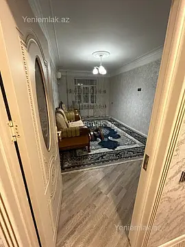 Satılır 2 otaqlı köhnə tikili 65 m²