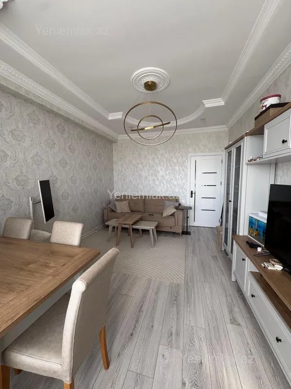 Satılır 2 otaqlı yeni tikili 55 m²