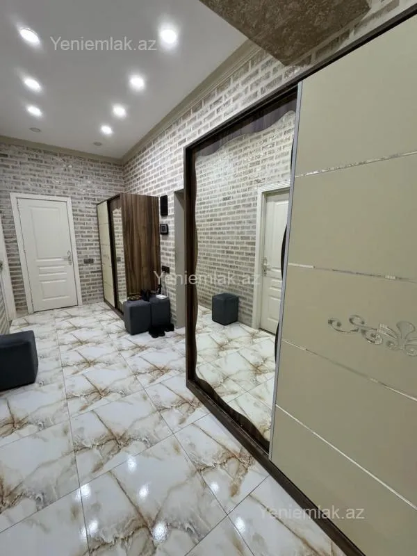 Satılır 2 otaqlı yeni tikili 85 m²