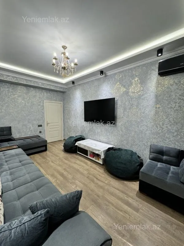 Satılır 2 otaqlı yeni tikili 85 m²