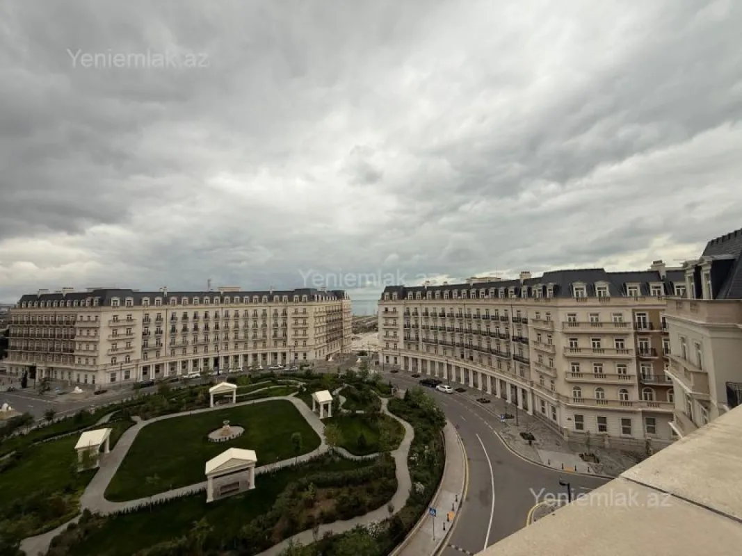 Satılır 3 otaqlı yeni tikili 115 m²