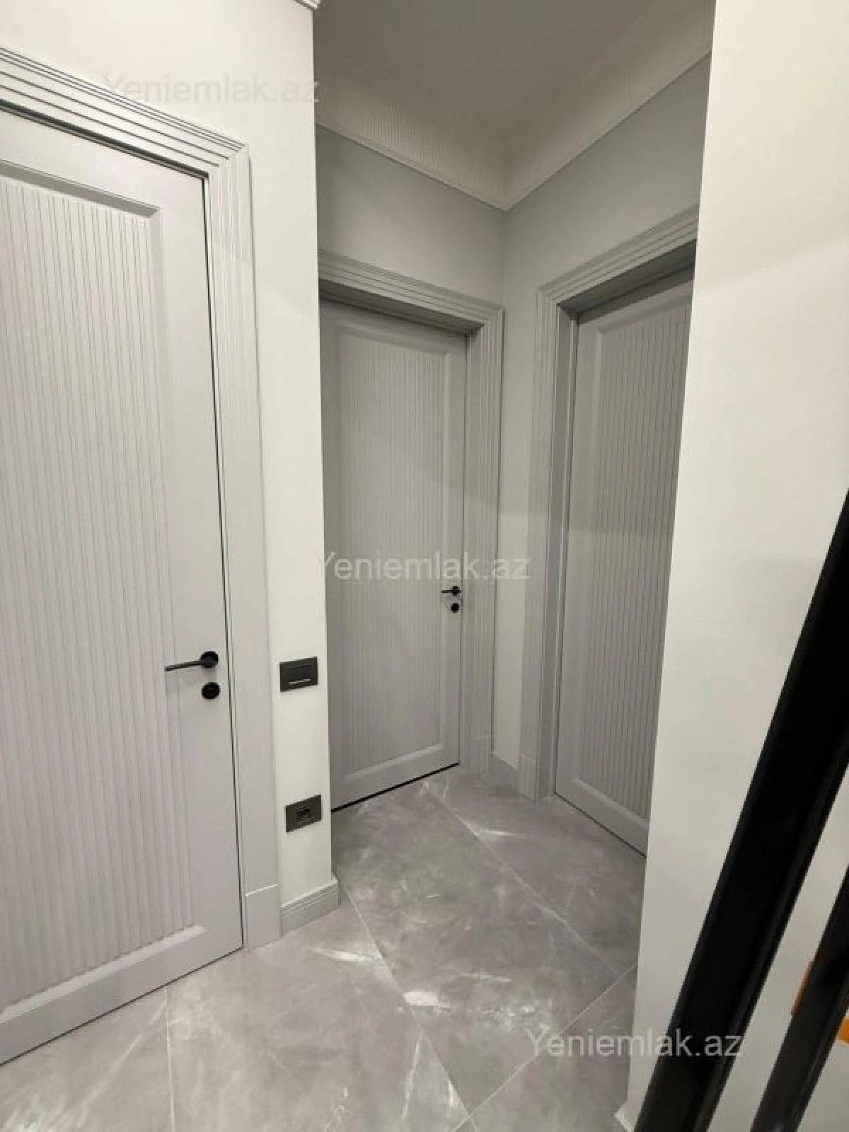 Satılır 3 otaqlı yeni tikili 115 m²