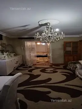 Satılır 4 otaqlı köhnə tikili 90 m²
