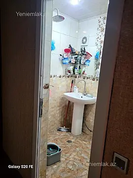 Satılır 6 otaqlı köhnə tikili 210 m²