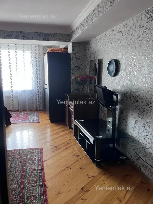 Satılır 3 otaqlı yeni tikili 150 m²