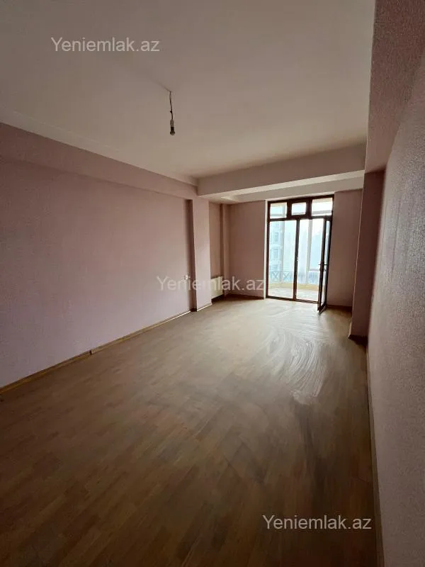 Satılır 7 otaqlı yeni tikili 280 m²