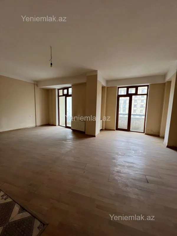 Satılır 7 otaqlı yeni tikili 280 m²