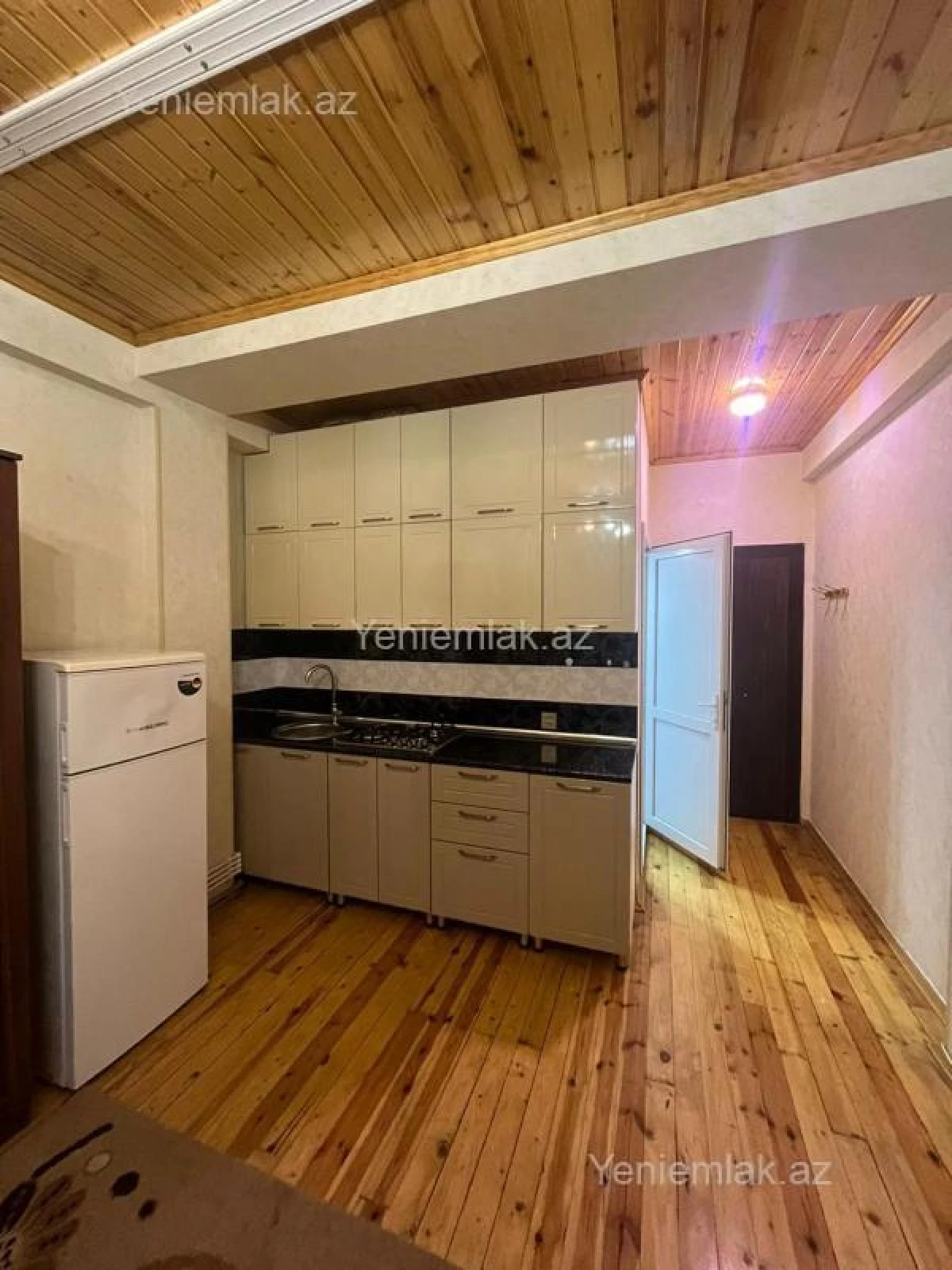 Satılır 1 otaqlı yeni tikili 30 m²