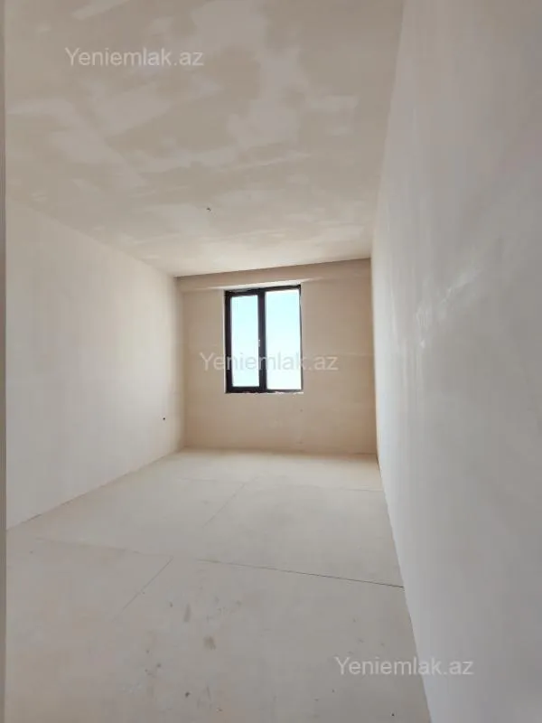 Satılır 2 otaqlı yeni tikili 78 m²