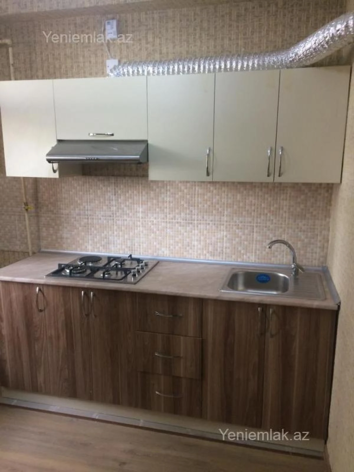 Satılır 4 otaqlı yeni tikili 94 m²