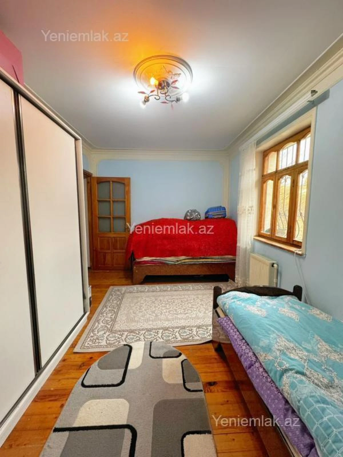 Satılır 7 otaqlı həyət evi 348 m²