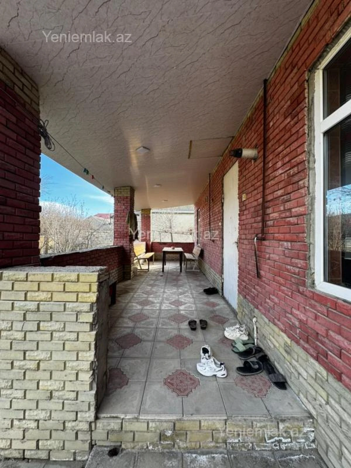 Satılır 7 otaqlı həyət evi 348 m²