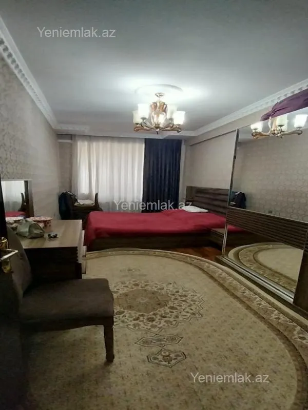 Satılır 3 otaqlı yeni tikili 85 m²