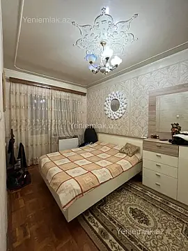 Satılır 4 otaqlı köhnə tikili 98 m²