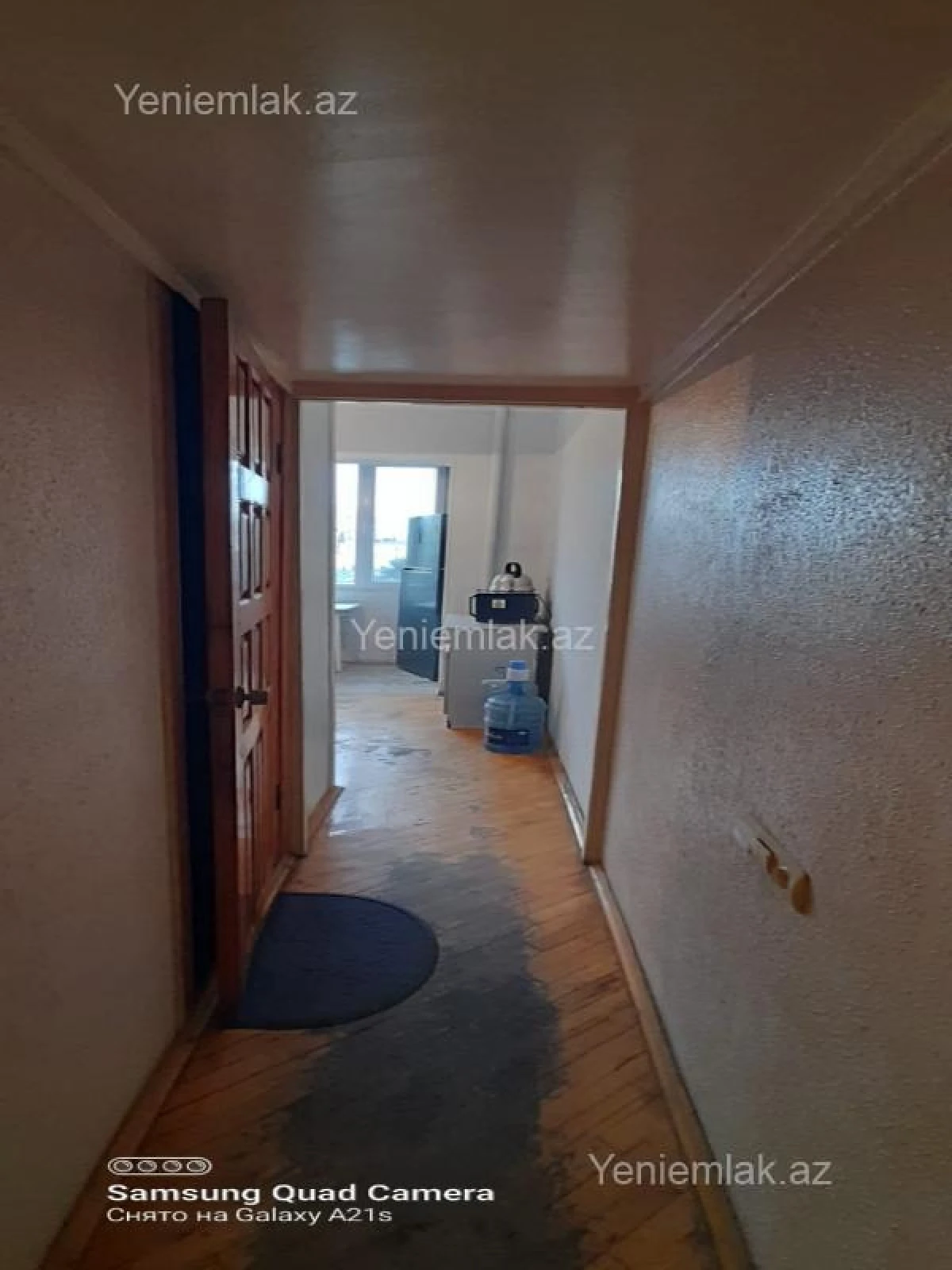 Satılır 2 otaqlı köhnə tikili 65 m²