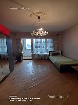 Satılır 2 otaqlı köhnə tikili 65 m²