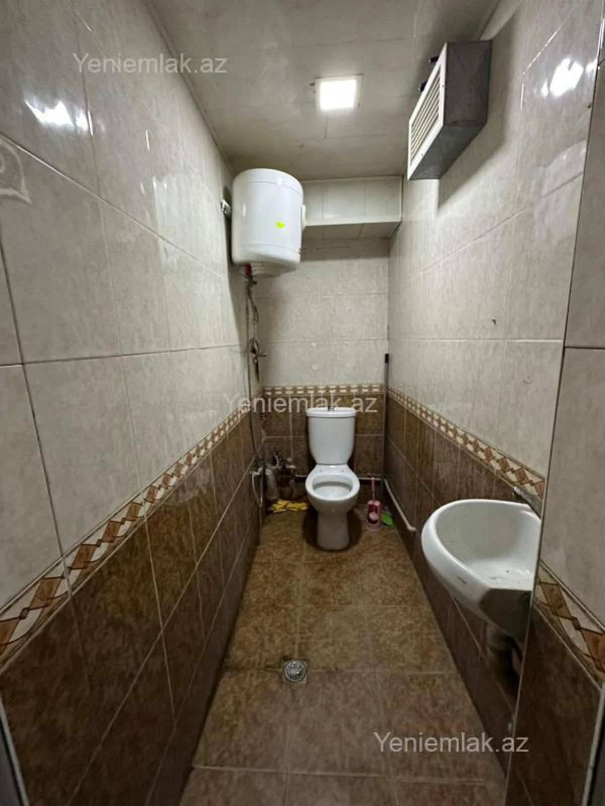 Satılır 5 otaqlı obyekt 420 m²