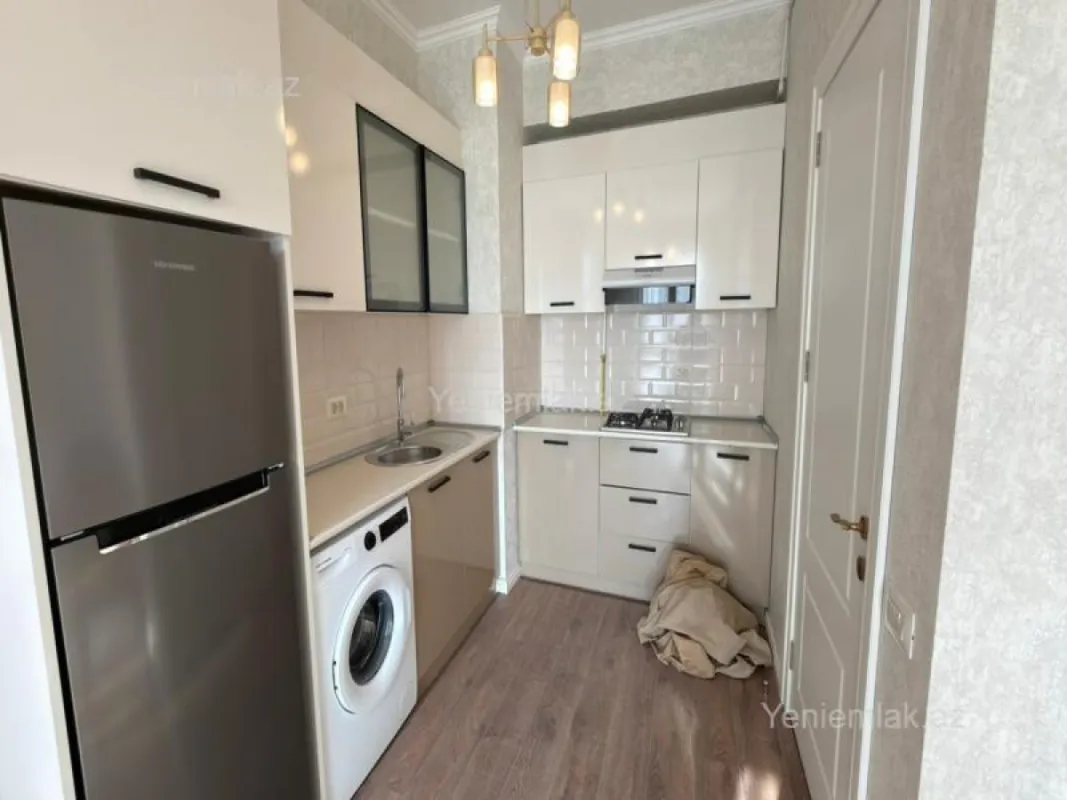 Satılır 2 otaqlı yeni tikili 38 m²