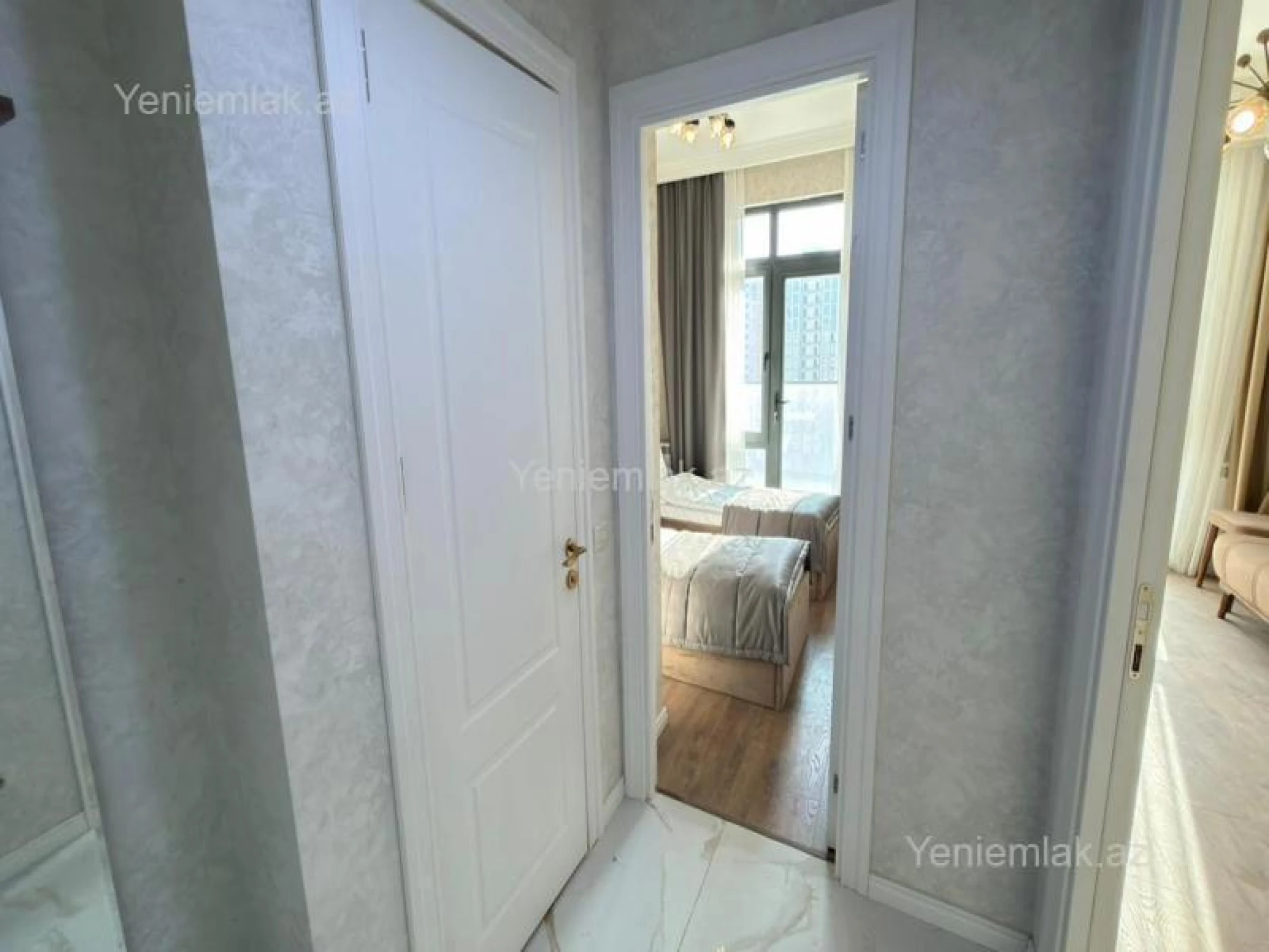 Satılır 2 otaqlı yeni tikili 38 m²