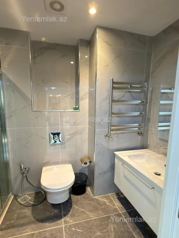 Satılır 2 otaqlı yeni tikili 38 m²