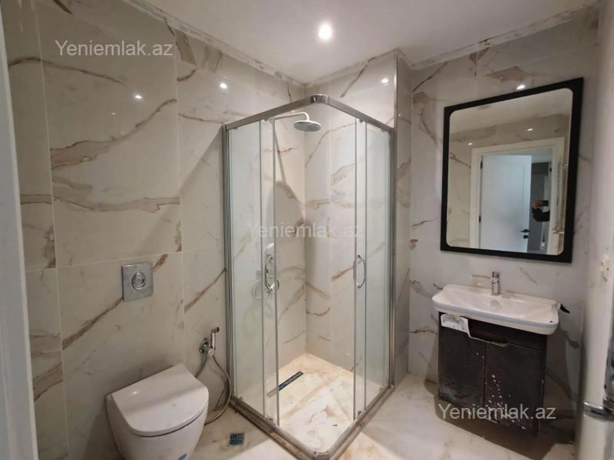 Satılır 2 otaqlı yeni tikili 52 m²