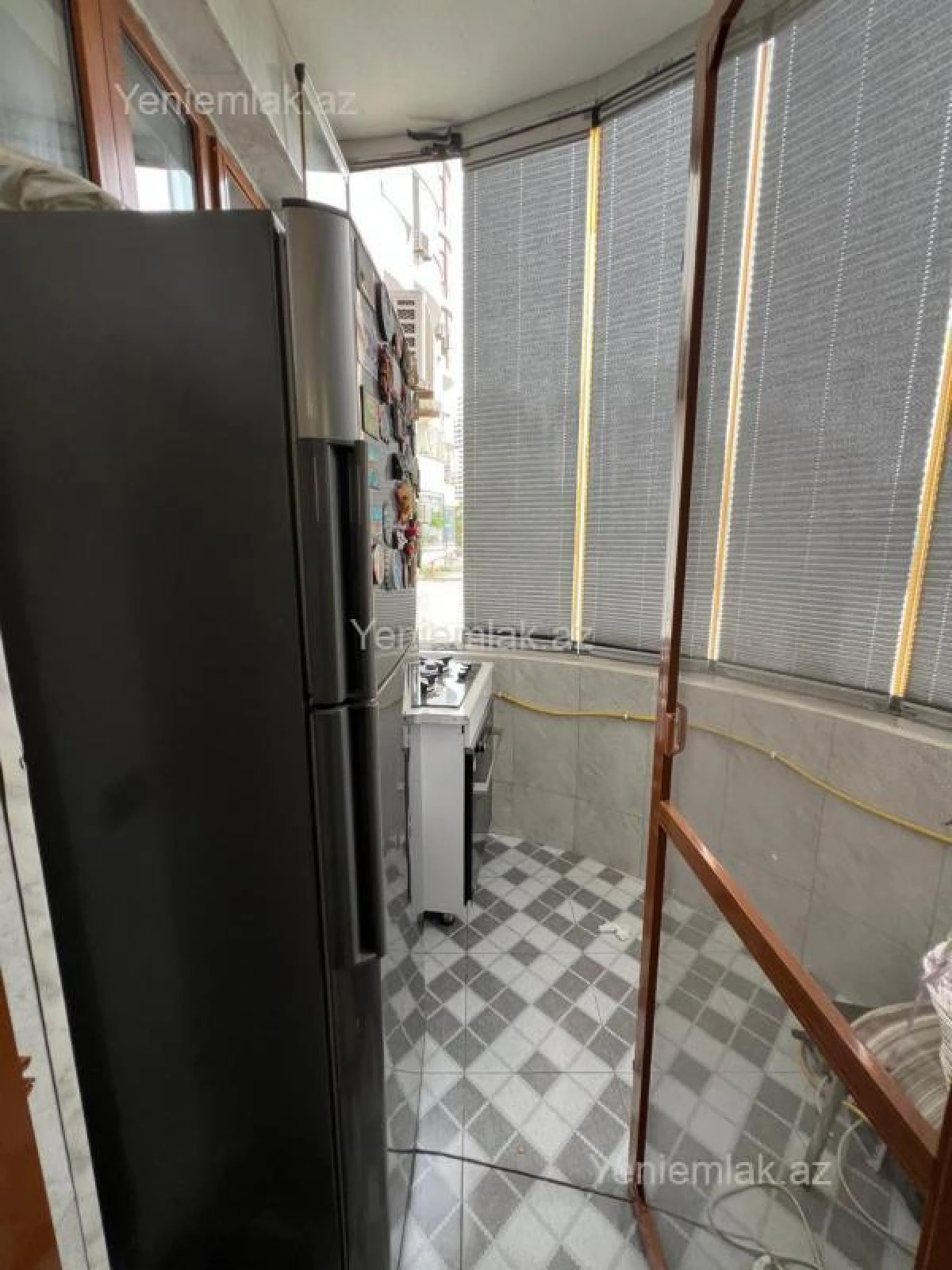 Satılır 3 otaqlı yeni tikili 140 m²
