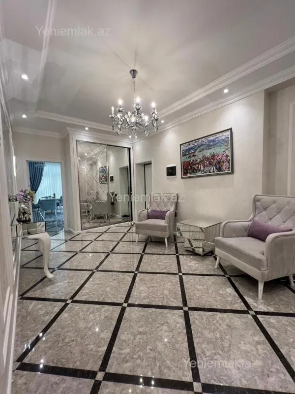 Satılır 3 otaqlı yeni tikili 140 m²