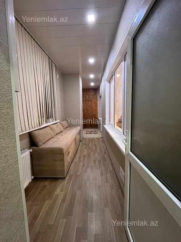 Kirayə verilir 4 otaqlı köhnə tikili 98 m²