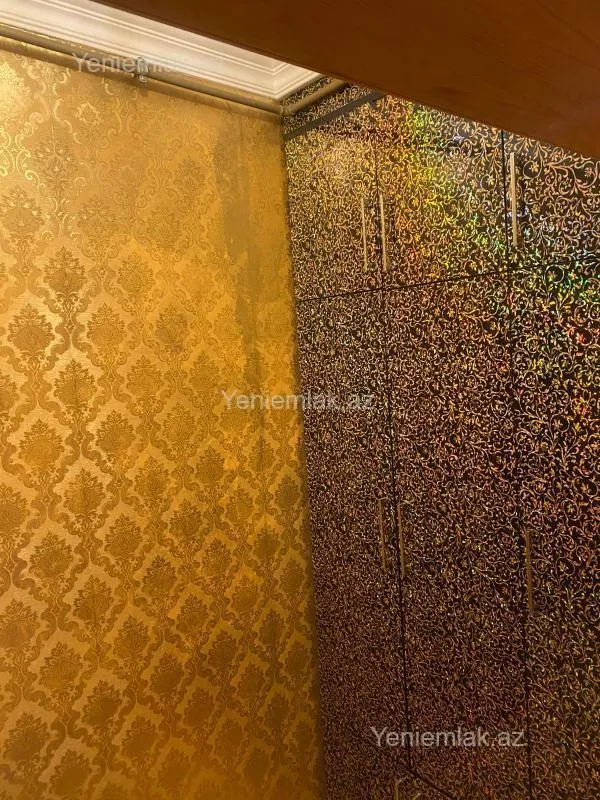 Satılır 4 otaqlı köhnə tikili 90 m²