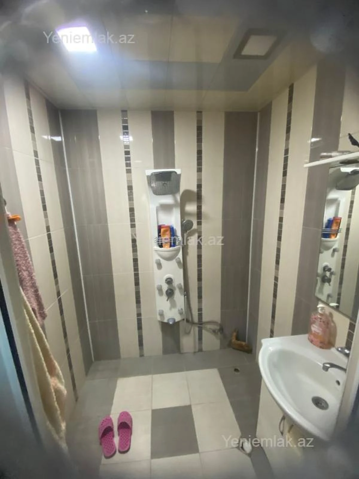 Satılır 4 otaqlı köhnə tikili 90 m²