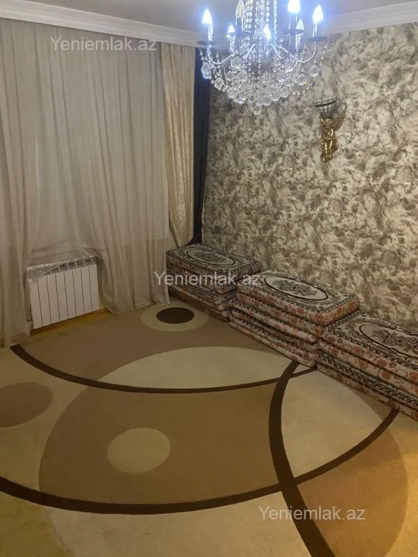 Satılır 4 otaqlı köhnə tikili 90 m²