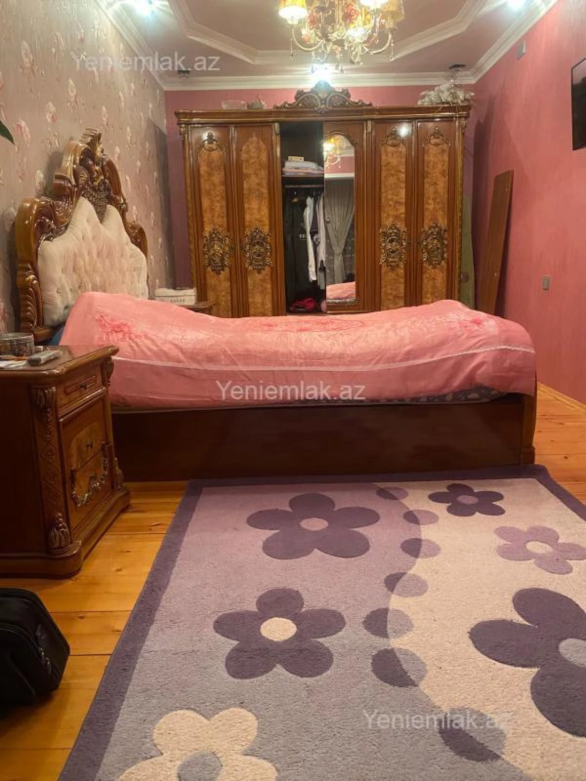 Satılır 4 otaqlı köhnə tikili 90 m²
