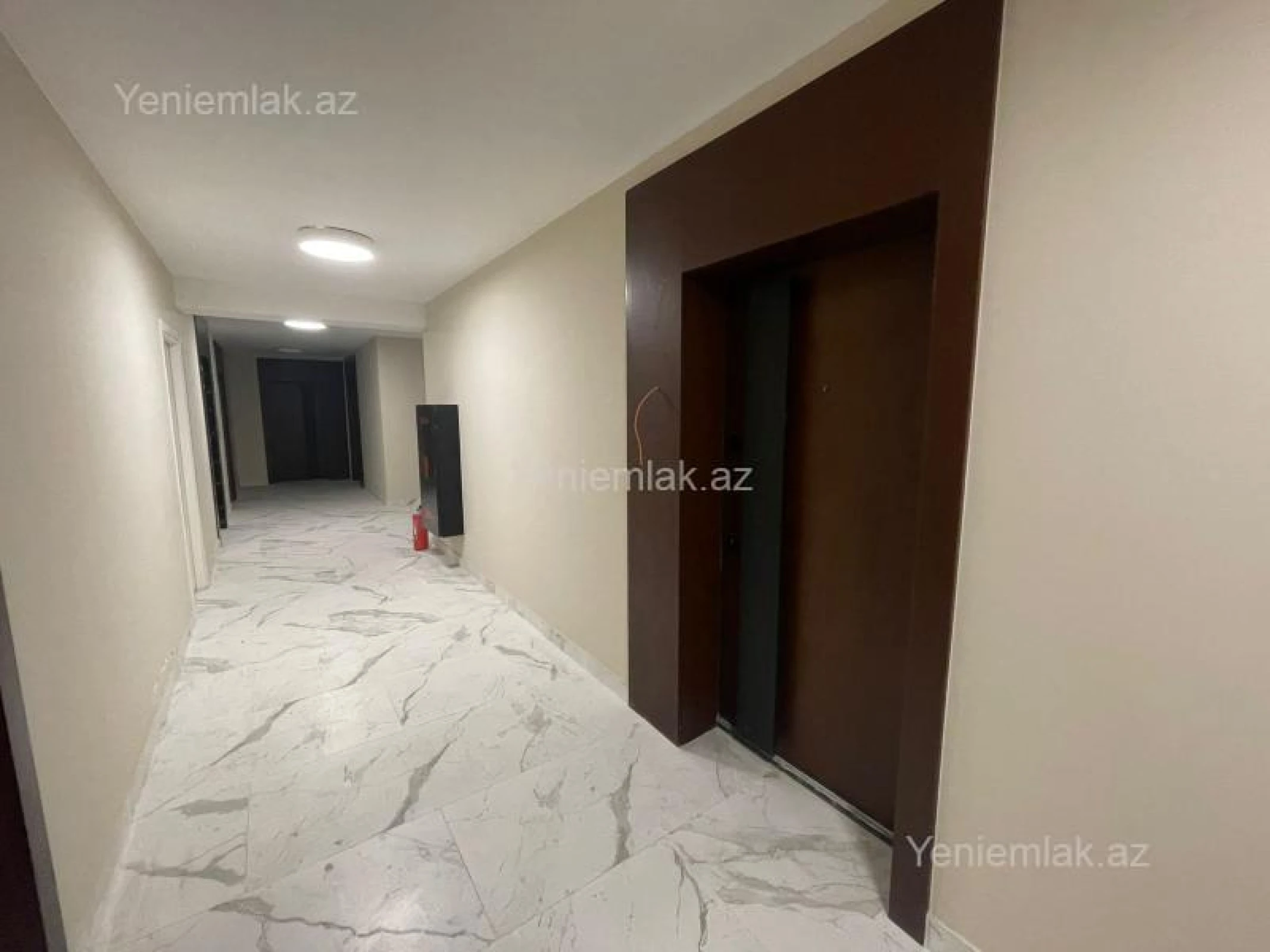 Satılır 2 otaqlı yeni tikili 85 m²