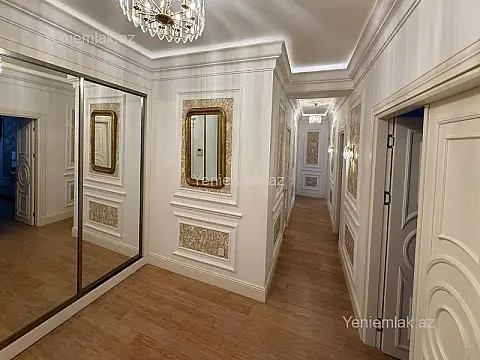 Satılır 3 otaqlı yeni tikili 140 m²