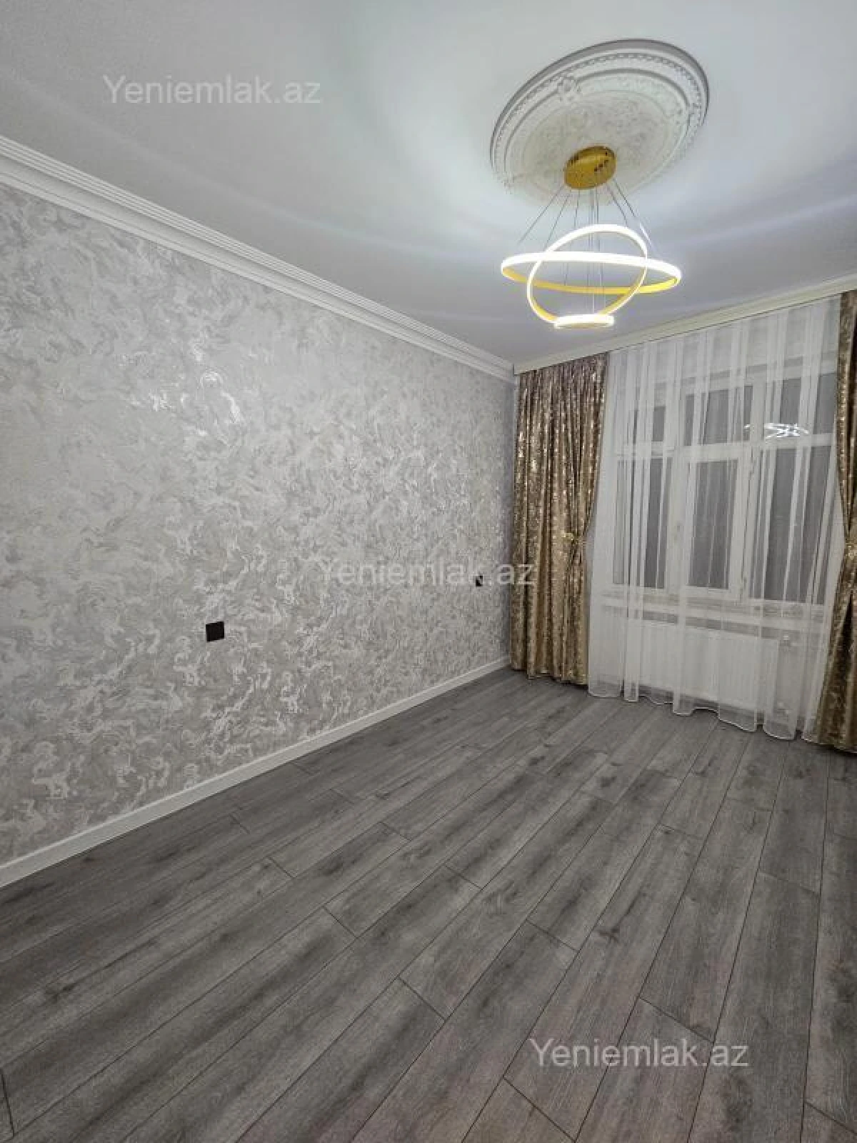 Satılır 2 otaqlı yeni tikili 70 m²