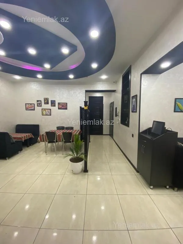 Satılır 3 otaqlı obyekt 180 m²