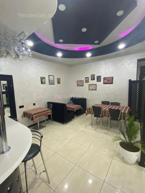 Satılır 3 otaqlı obyekt 180 m²